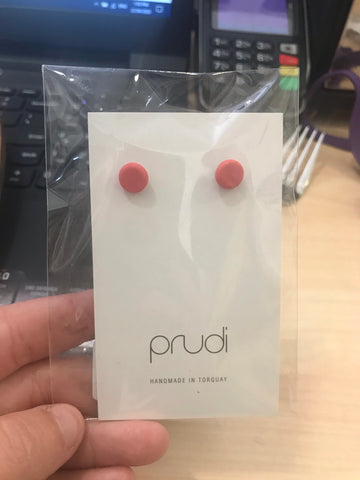 Pinky/red kids earrings 1pack